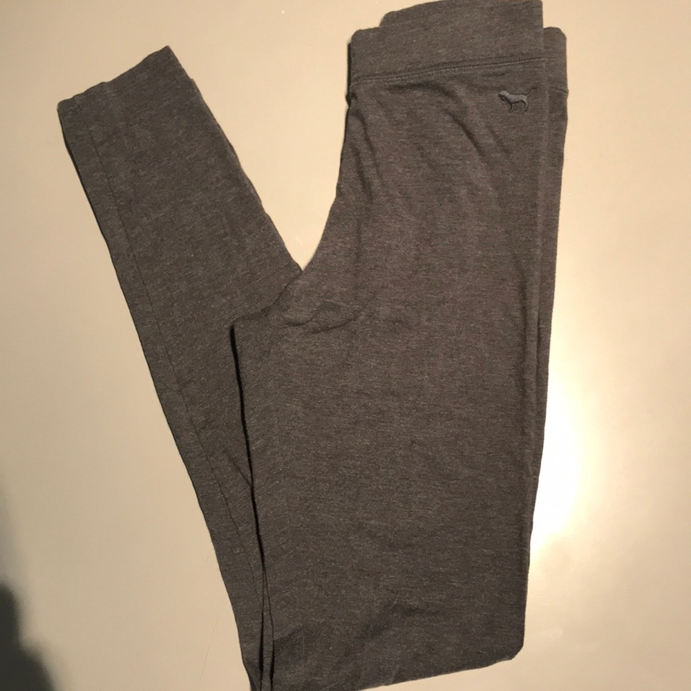 Victoria’s Secret Pink leggings